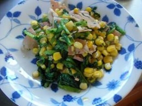 小松菜とベーコンの炒め物